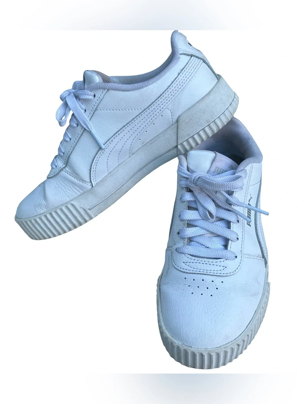 Puma Carina White Platform Sneakers Women's Size 7 Leather Low Top Casual style